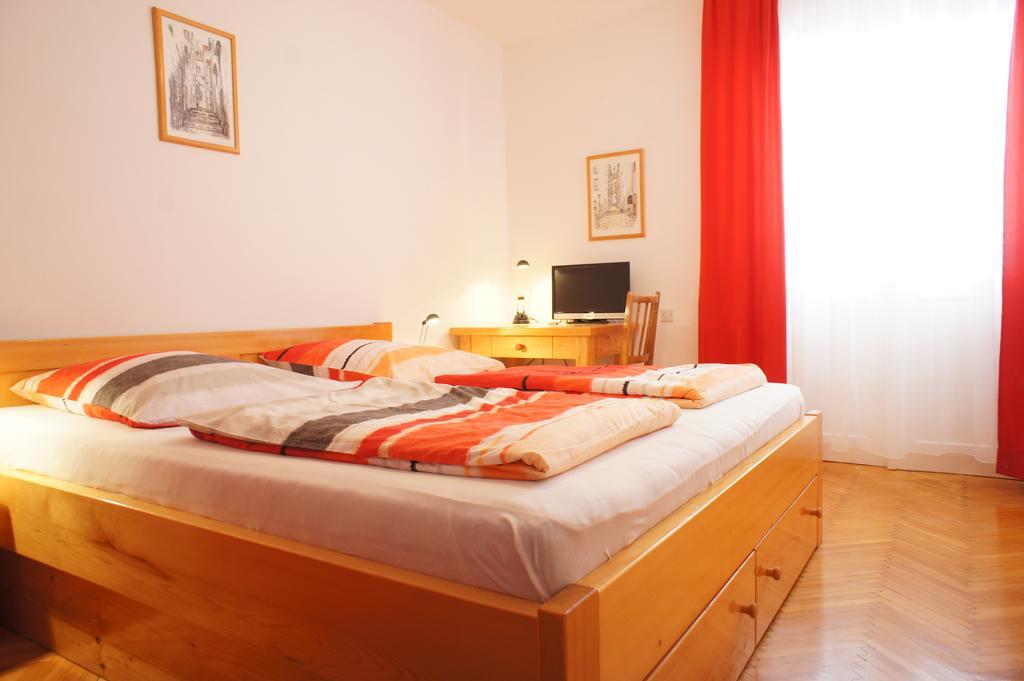 Apartments Segedin Zrnovo Экстерьер фото