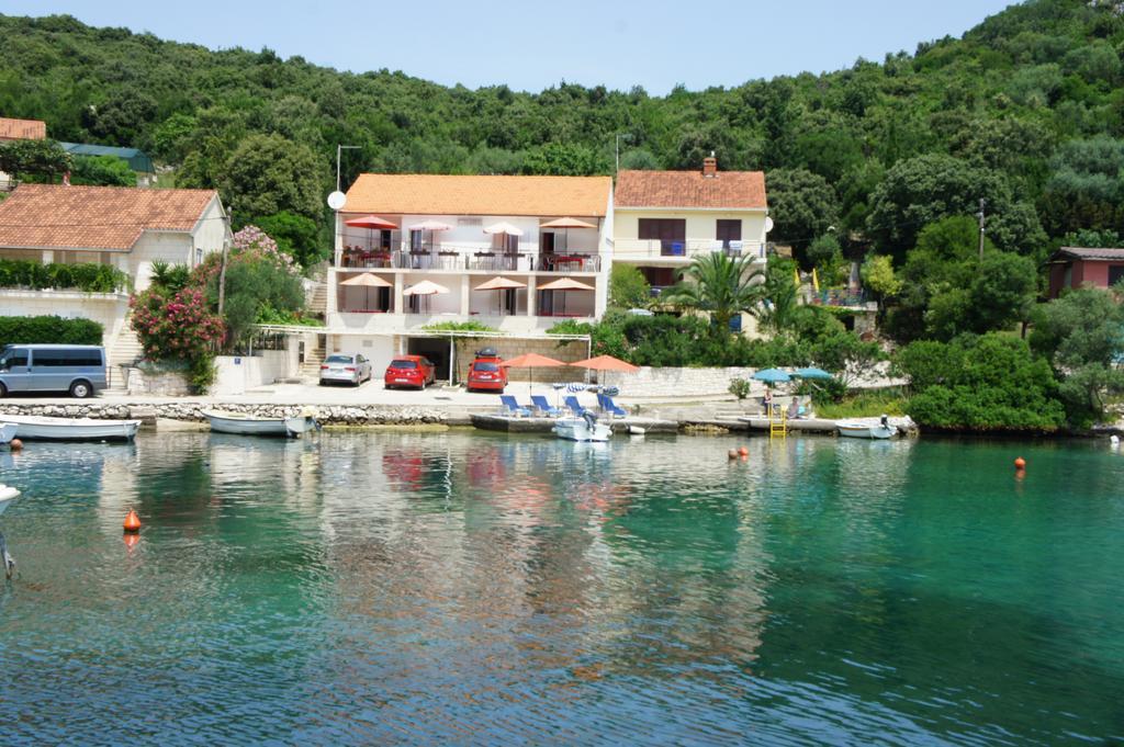 Apartments Segedin Zrnovo Экстерьер фото