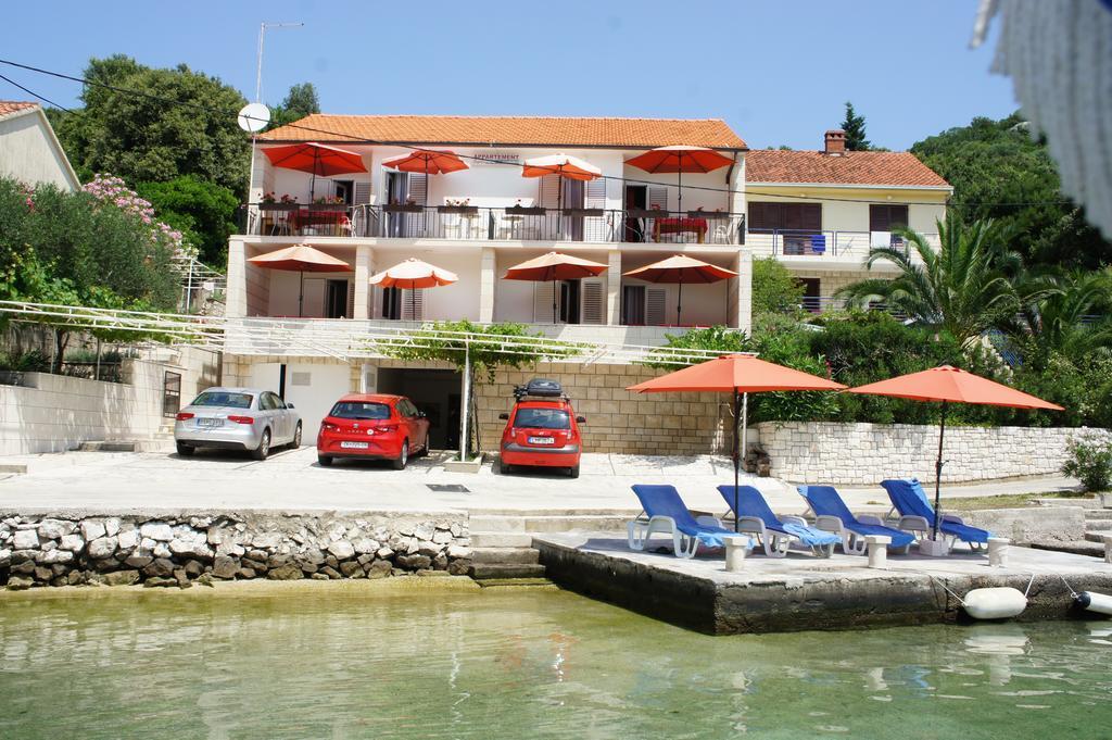 Apartments Segedin Zrnovo Экстерьер фото